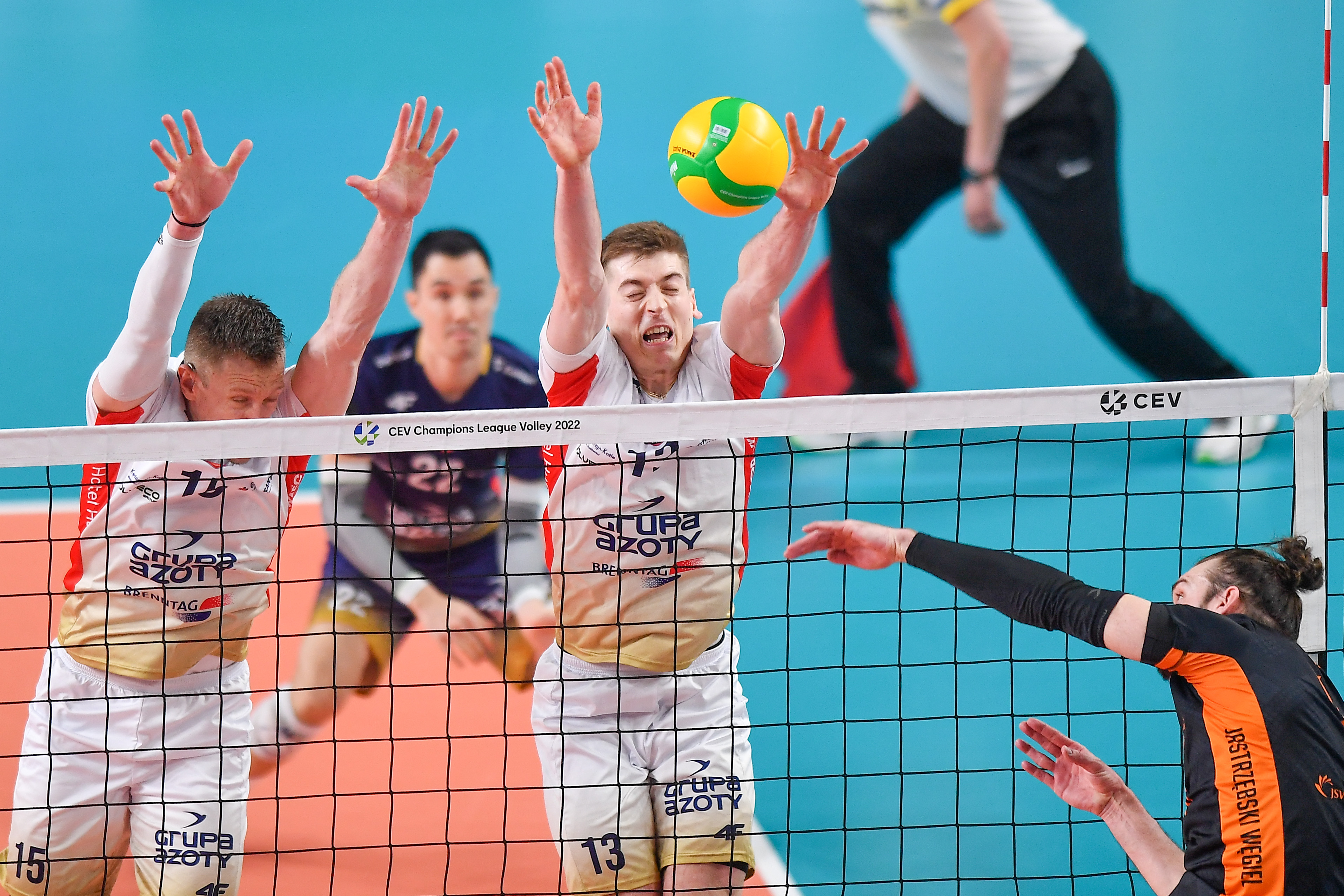 ZAKSA emerge victorious from all-Polish semi-final to fight for the ...